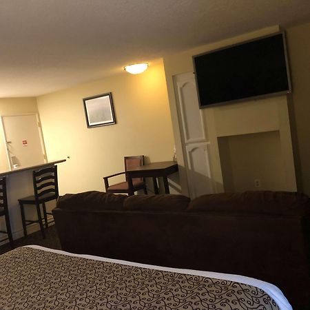 Best Western Westminster Inn Εξωτερικό φωτογραφία